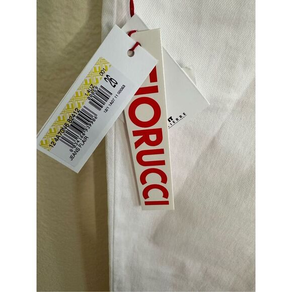 Fiorucci White Low Rise Flare Jeans Size 26 Long New - Picture 3 of 6